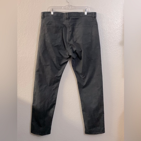 FLINT AND TINDER Straight Fit Jeans, Washed Gray Sz. 38 x 34/EUC - Picture 10 of 15